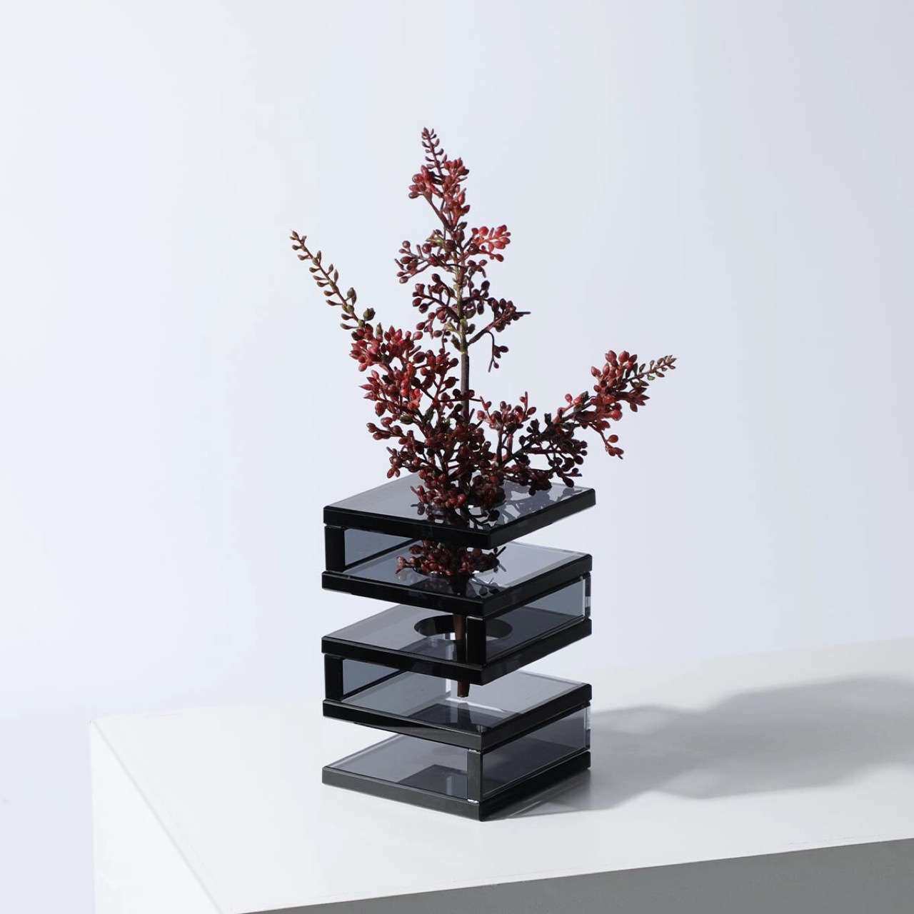 现代简约创意水晶扭曲异形花瓶样板间客厅酒柜家居茶几装饰品摆件