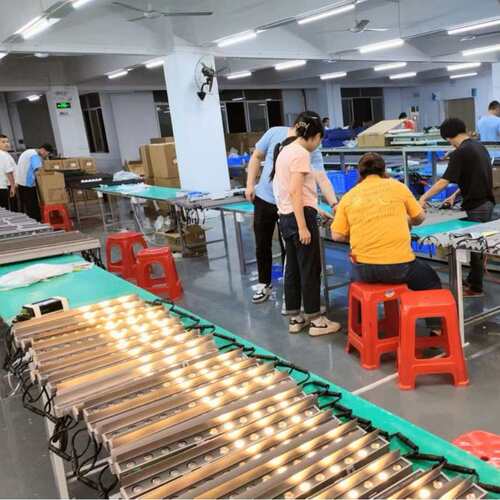 LED防炫光洗墙灯带挡板户外防水DMX512外控RGBW景观亮化超亮