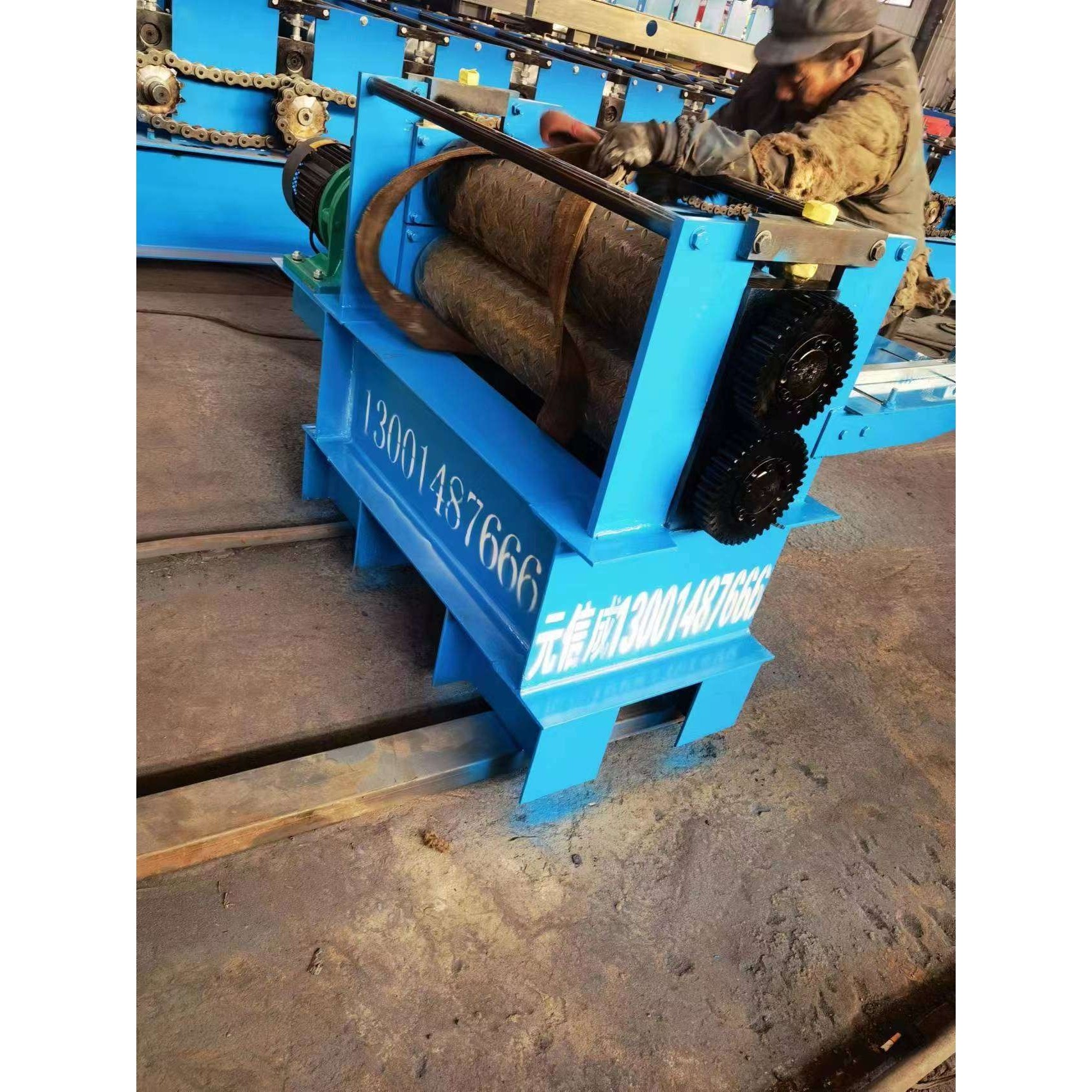 金属钢板压花机 花纹板机 全自动不锈钢板 压花校平设备 柳叶花纹,玩具/童车/益智/积木/模型,遥控车升级件/零配件,淘宝优惠券,粉丝福利购,淘宝优惠卷