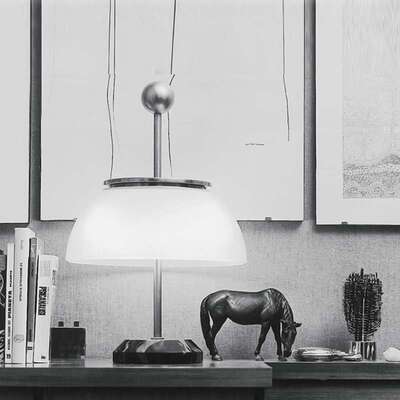 意大利Artemide Alfa北欧现代简约创意个性玻璃卧室床头书桌台灯