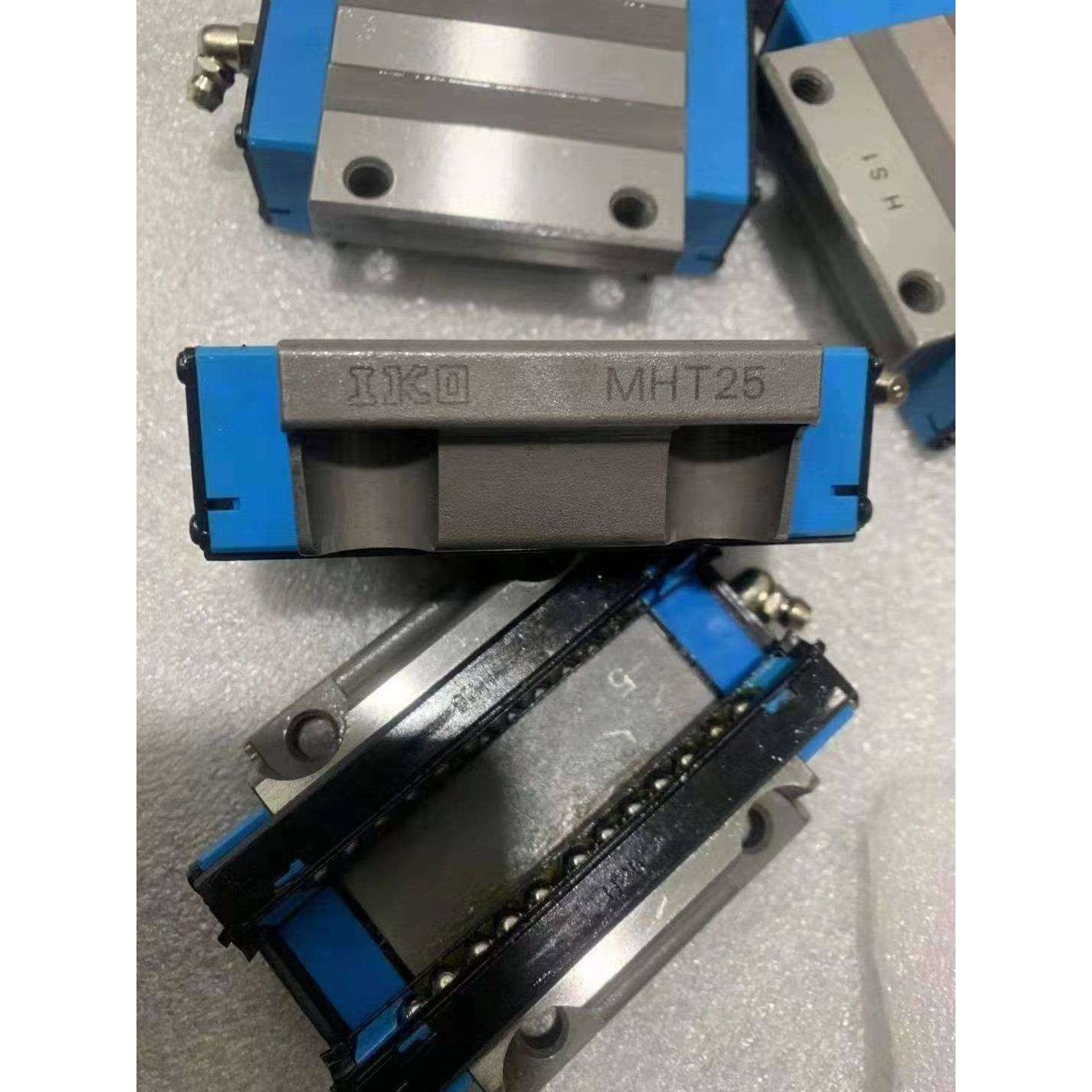 IKO导轨IKO滑块  LWLC5C1BCSHS2? LWL3C1HS2 LWLC3C1HS2