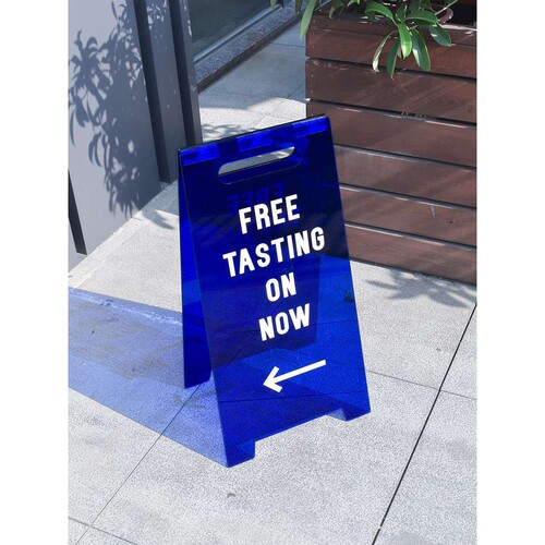 韩式亚克力三角立式落地小招牌咖啡店门口立牌展示架