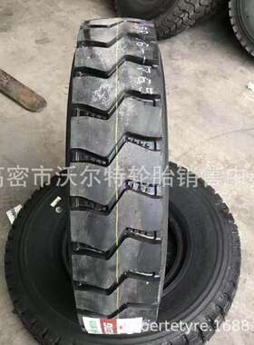 供应货车轻卡轮胎9.00R20卡车钢丝胎900R20