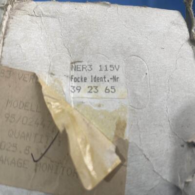 询价SCHARCO ELEKTRONLK时间安全继电器NER3 115V时间继电器39236