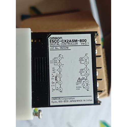 【铛裆机械】E5CC-CX2ASM-800 AC100-240 温度控制器 全新