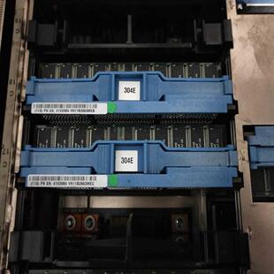 IBM 41V2084 7828 304E 12R9409 12R9416 4x4GB 16GB 内存板