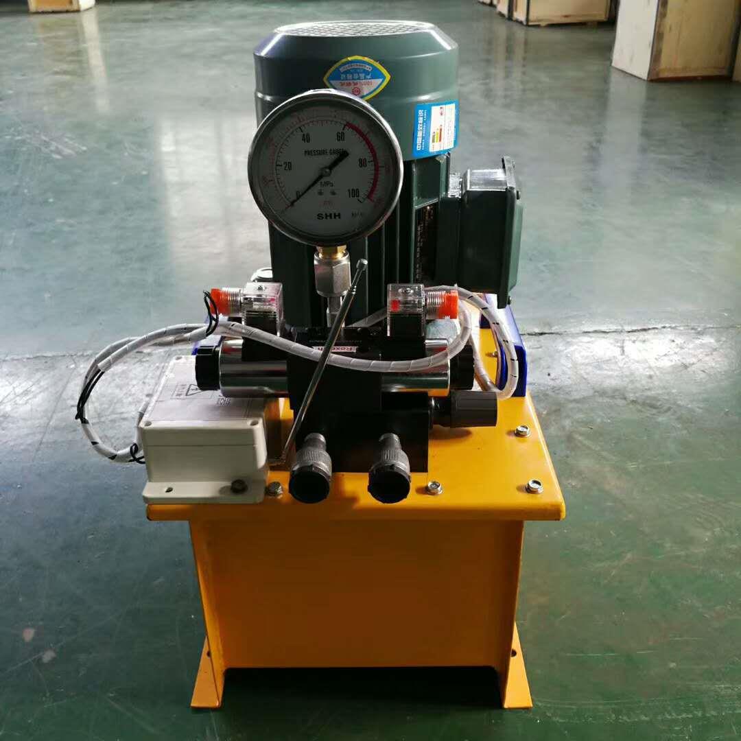 现货生产钢筋冷挤压机 出售钢筋冷挤压机 品质款套筒冷挤压机