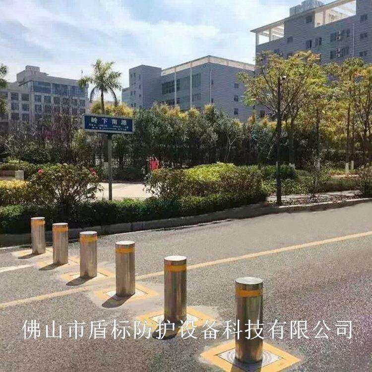 工厂供应自动升降桩 不锈钢液压伸缩路桩 学校小区门口防冲撞地桩