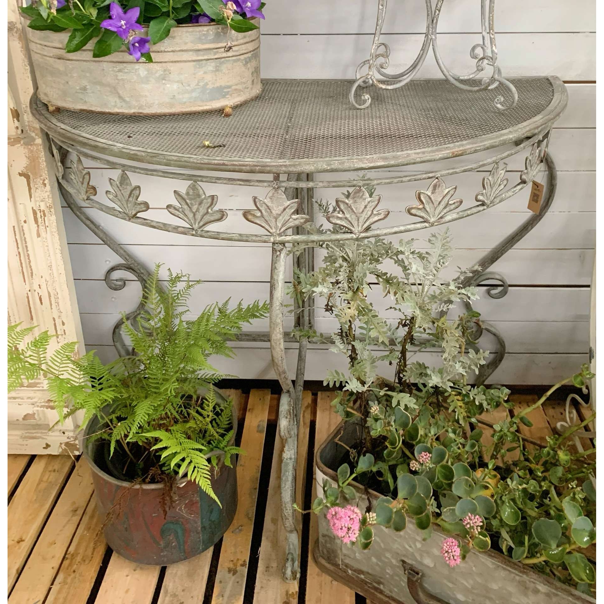 Garden Terrace Balcony Table Semi-Circular Semi-Enclosed Tab