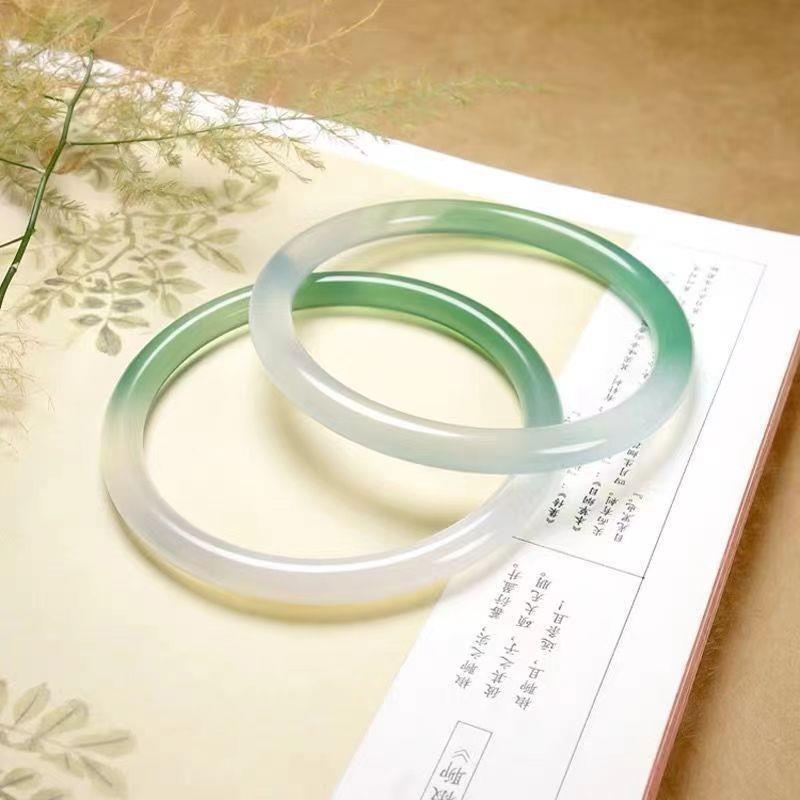 直播货源冰种玉髓半山半水远山黛美人镯女款玛瑙油青色细圆条