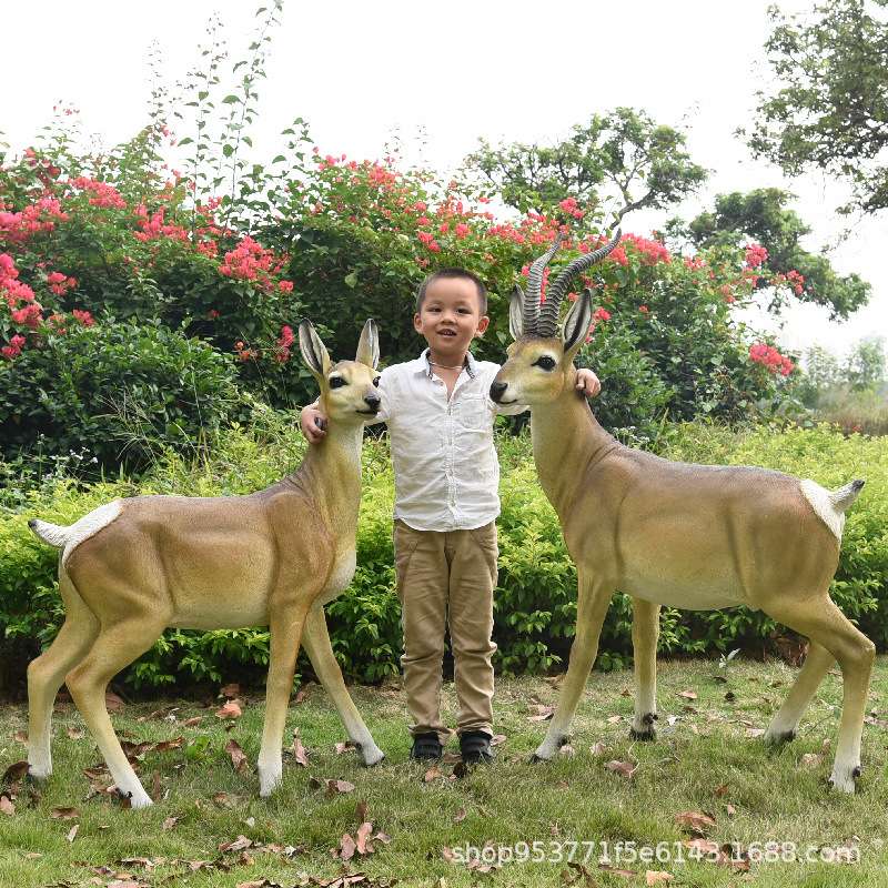 户外藏羚羊仿真动物摆件公园庭院草地花园景观绿地装饰摆设工艺品