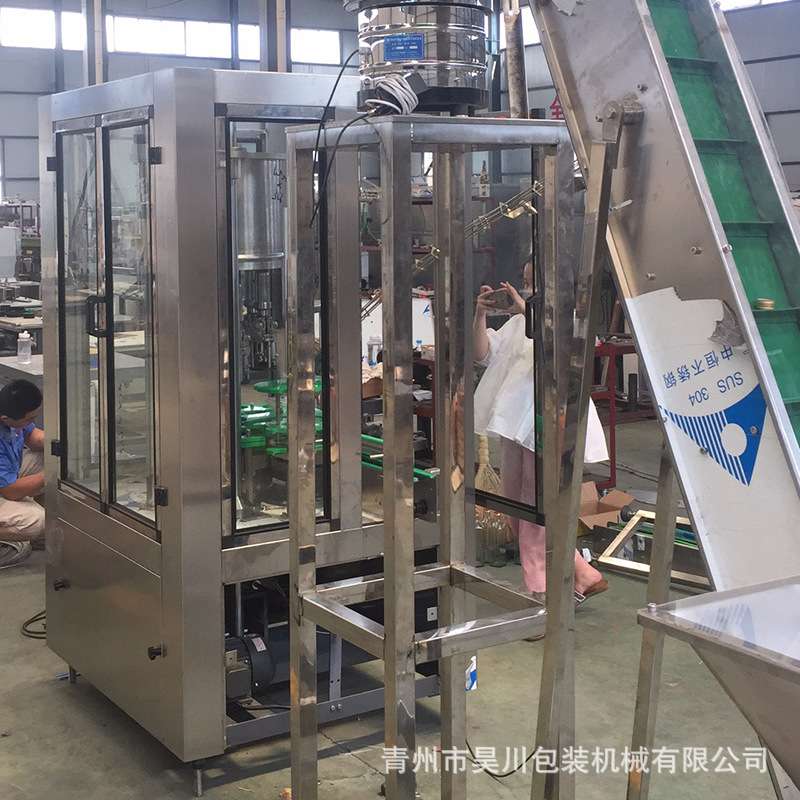 全自动提料式提盖理盖挂盖一体机 爬坡式上盖机理盖机 自动挂盖机