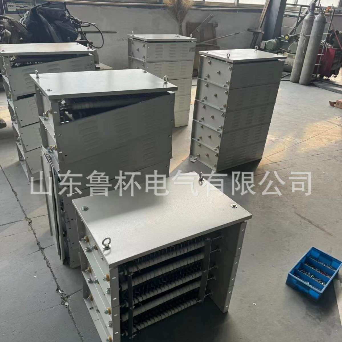 RT52-200L-6/3制动电阻器适用电力分配 仪器设备及自动控制装置等