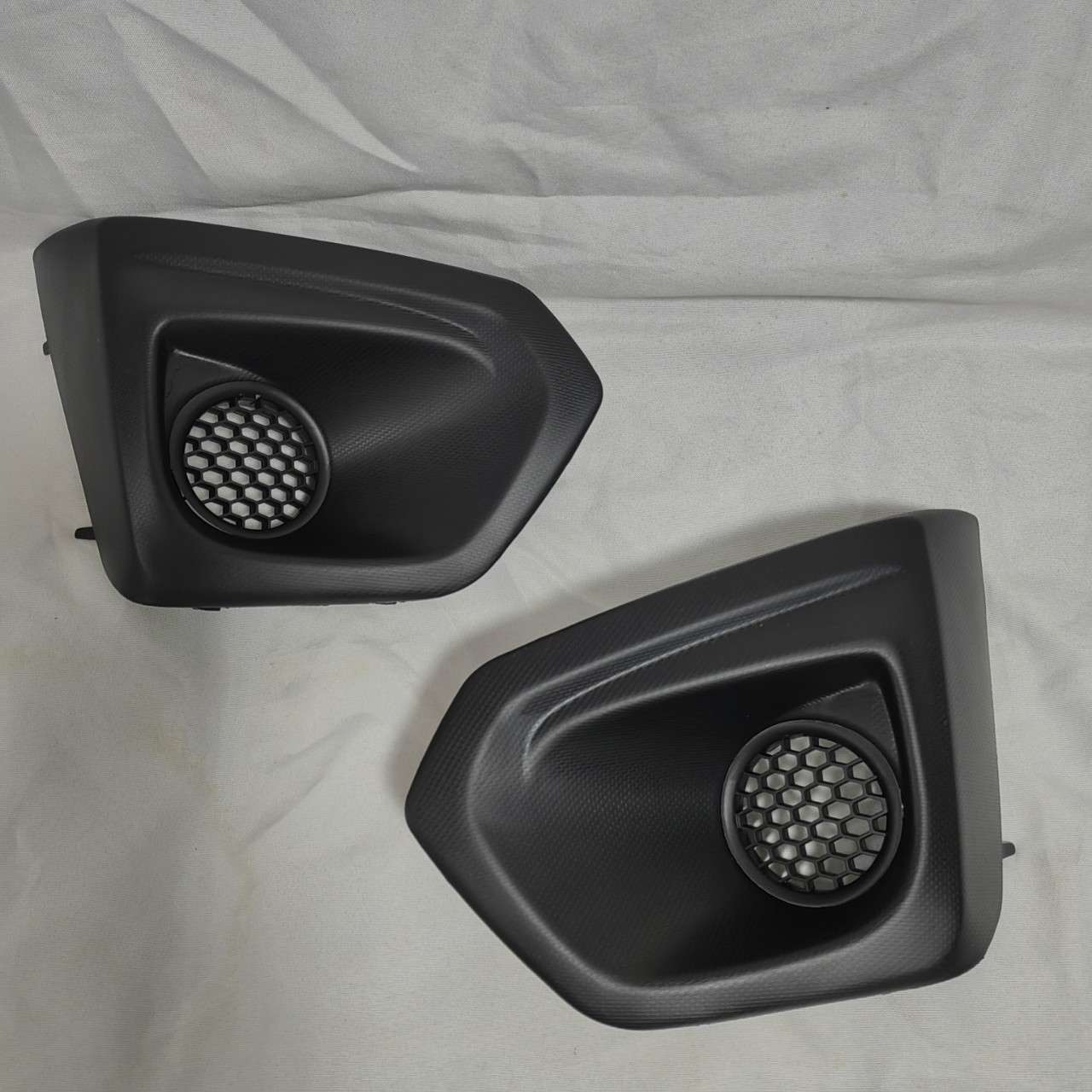 适用2012-14斯巴鲁翼豹Impreza雾灯框cover 57731FJ200 /FG210