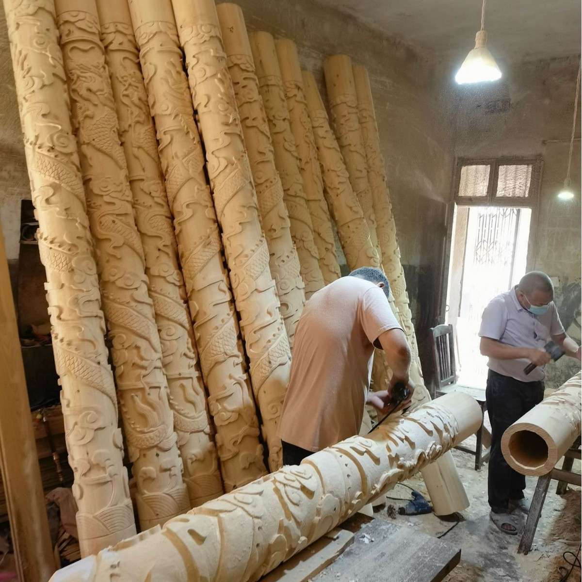 东阳木雕中式罗马柱龙柱盘龙柱实木雕刻浮雕木雕装饰中式雕刻立柱