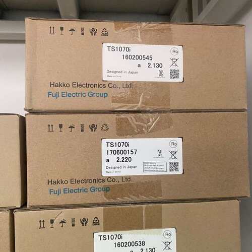原装富士触摸屏 UG221H-LR4 V806iCD V806CD V806MD V806IMD 商议