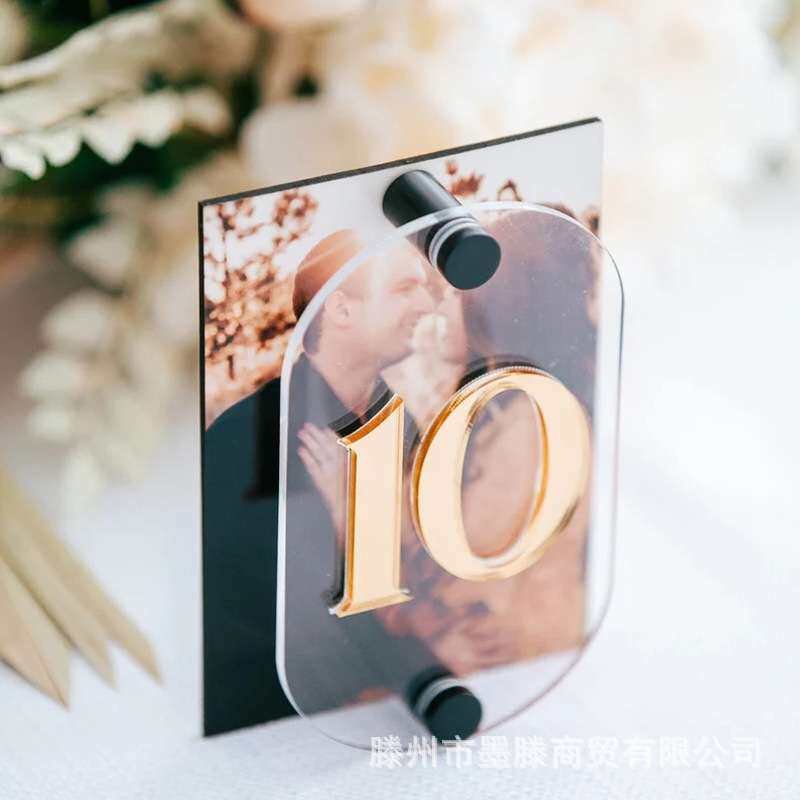 现代化椭圆亚克力桌号牌情侣照片婚宴桌卡创意派对座位号婚礼装饰