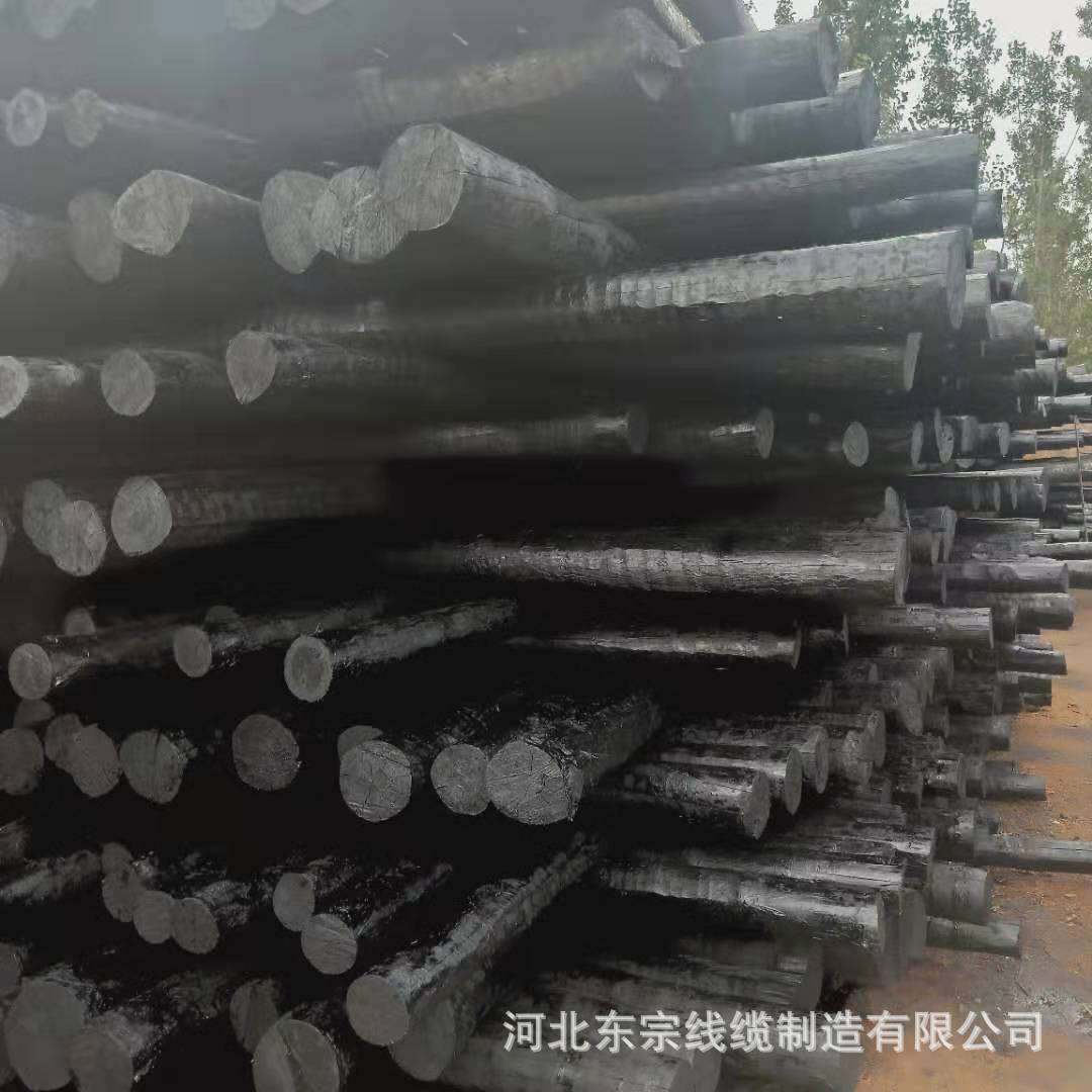 厂家生产防腐油木杆 黑木杆 油炸杆 通讯油木杆 油木电线杆 横木