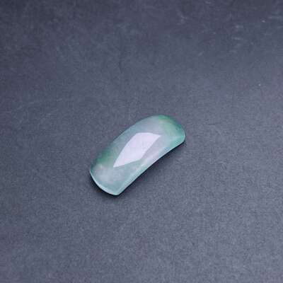 缅甸天然翡翠a货冰飘花马鞍戒面裸石fxj，尺寸：14.3-5.6-3.5mm