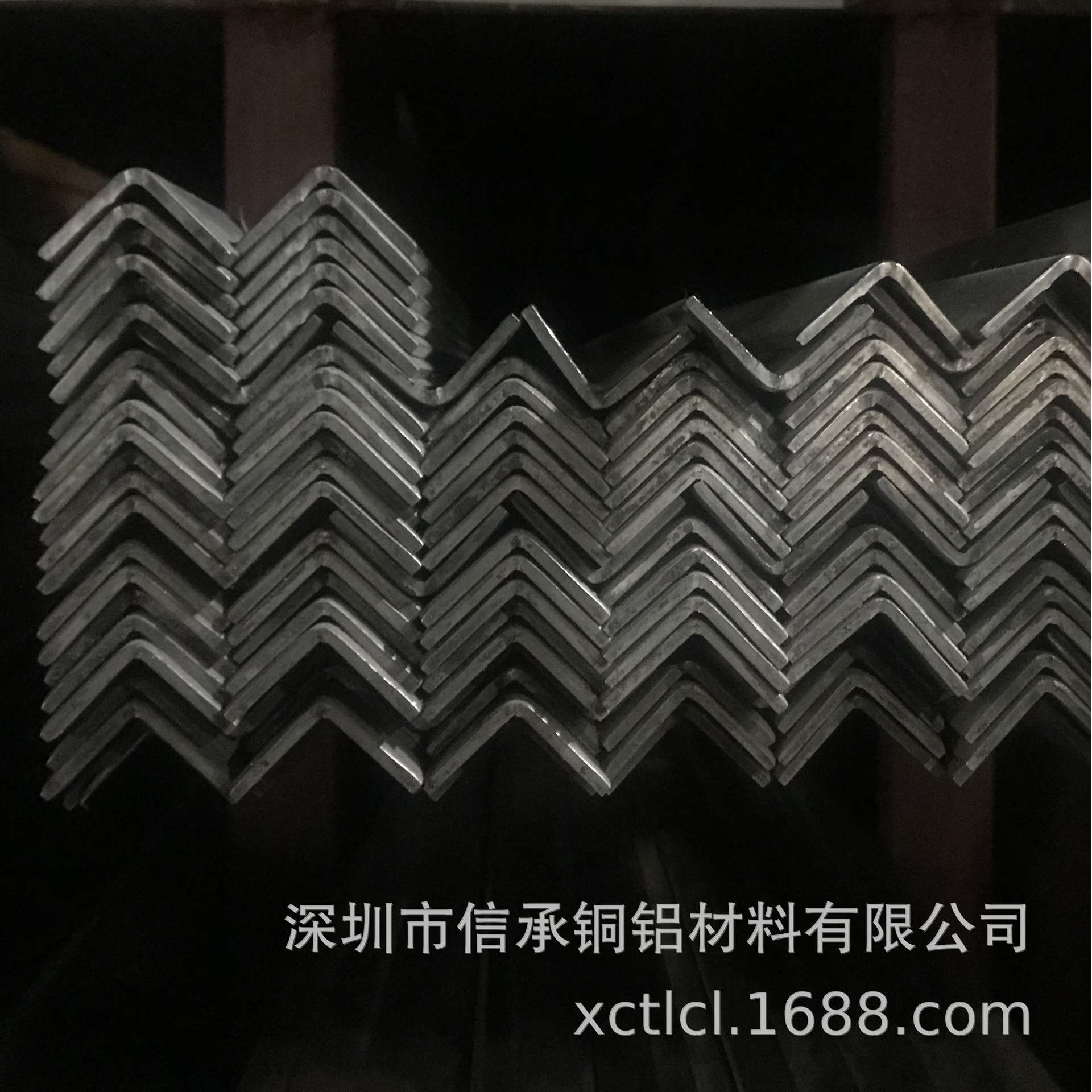 201/304不锈钢棒厂家  方棒扁条316四方棒 303扁钢3*3 4*4 5*5