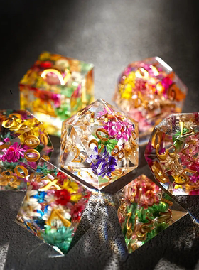 COC跑团桌游透明树脂骰子DND骰子龙与地下城D20克苏鲁多面体色子