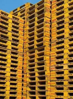 黄色实木卡板路凯托盘饮料仓储四面进叉木卡板物流叉车托