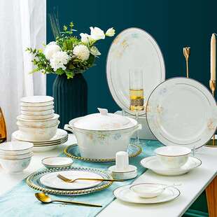 景德镇陶瓷碗碟套装家用 中式金边碗筷盘子 网红轻奢极简骨瓷餐具