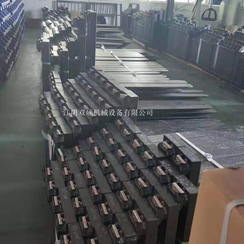 合力龙工TCM杭叉叉车配件1.5/23T3.5/5T叉车货叉铲脚1.5/23吨叉脚