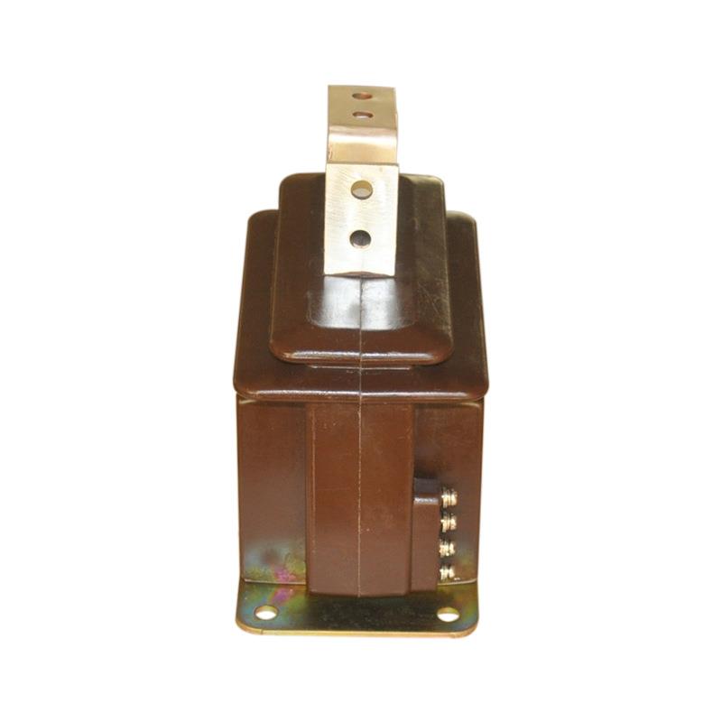 荣控10KV户内柜用LZJ(C,D)-10Q 5-600/5全封闭式高压电流互感器