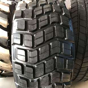厂家供应 前进风神油罐车轮胎525/65R20.5油田运输车轮胎