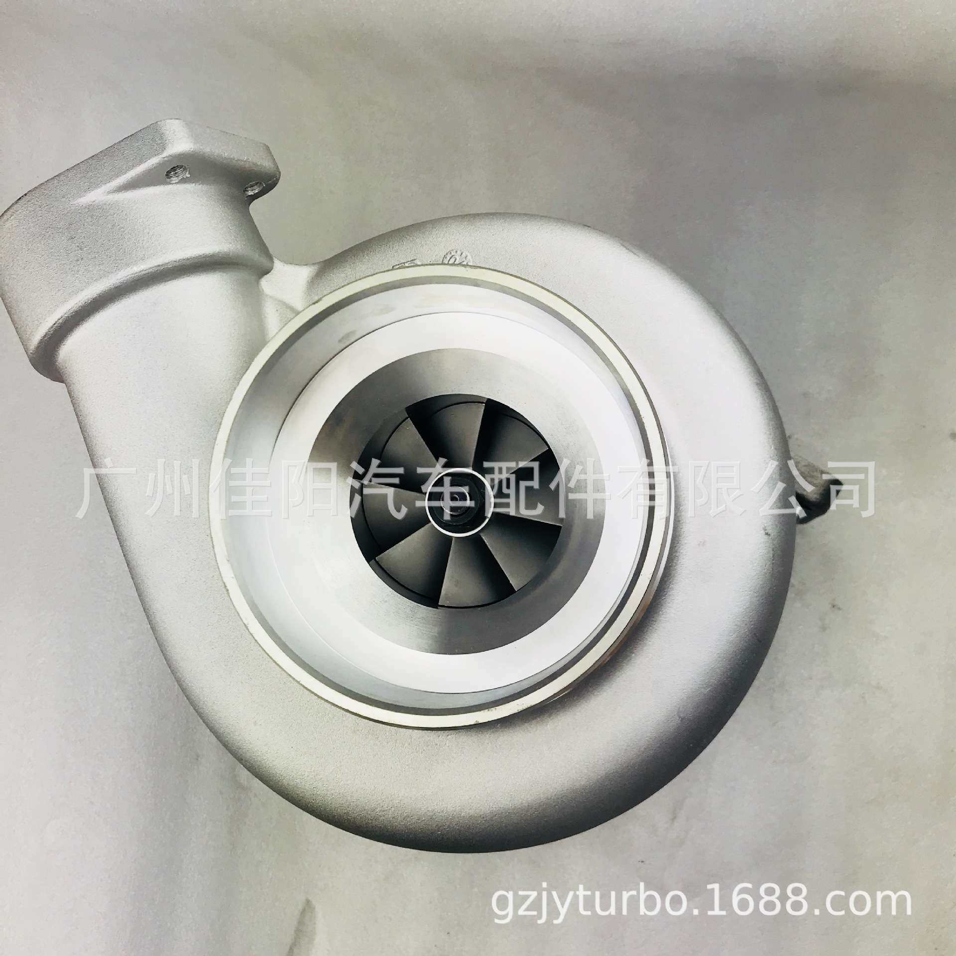 S4T TAD1630G 313678 865569 313524 S4TW 涡轮增压器