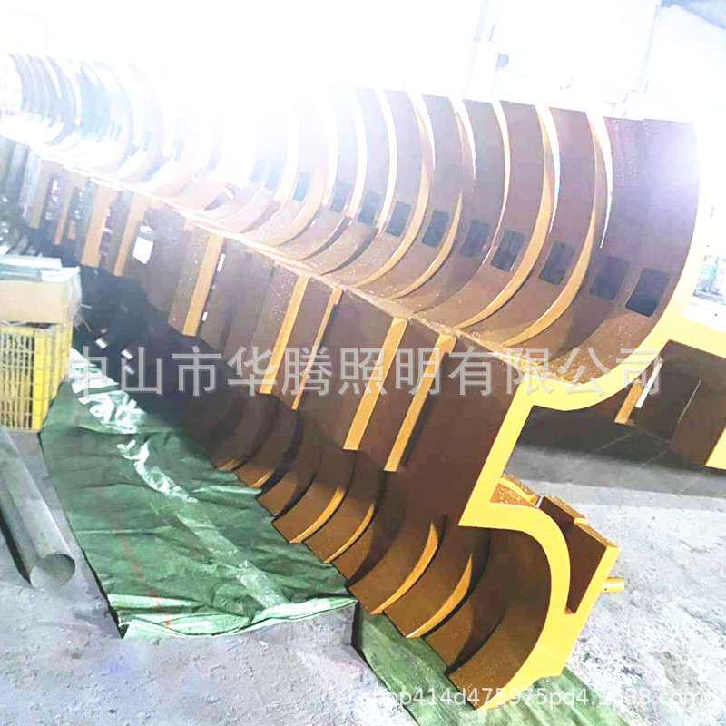 新款公园广场景区藏式路灯杆名族风格特色元素道路景观灯庭院