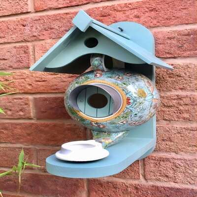 Bird House and Feeder 威廉莫里斯青色茶壶鸟屋和喂食器庭院装饰
