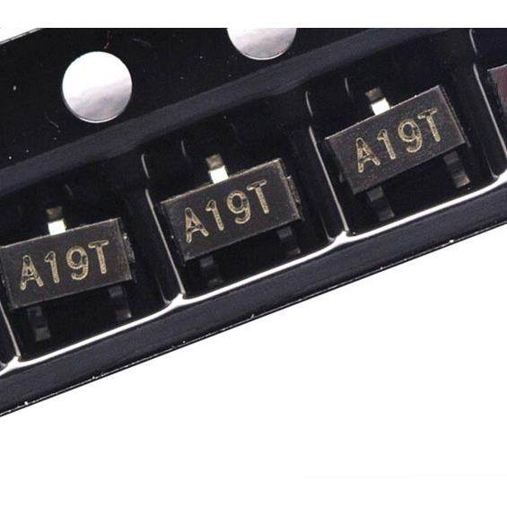 P沟道贴片场效应管AO3401 A19T 4.2A/30V SOT23 MOS