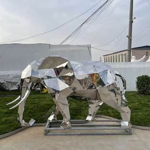 不锈钢小象雕塑抽象镜面几何切面大象动物户外景观楼盘模型摆件