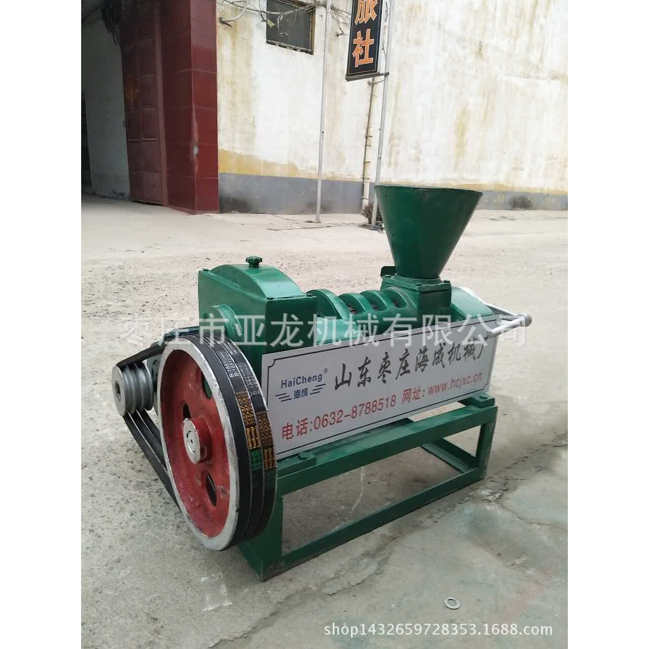 小型家用豆油机工作原理 芝麻花生榨油机图片 螺旋式棉籽榨油机