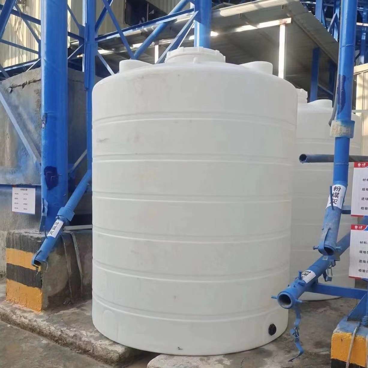 塑胶水塔3000L生活用水水循环塑5T10吨塑胶圆桶户外耐暴晒储水罐