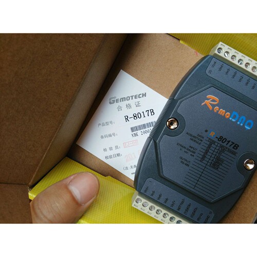 集智达Modbus的R-8017B电流8路AI,兼容ADAM-4017和M-7017C