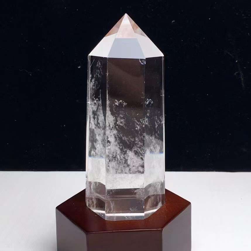 热卖款天然白水晶柱白水晶单尖六棱柱原石打磨家居办公摆件