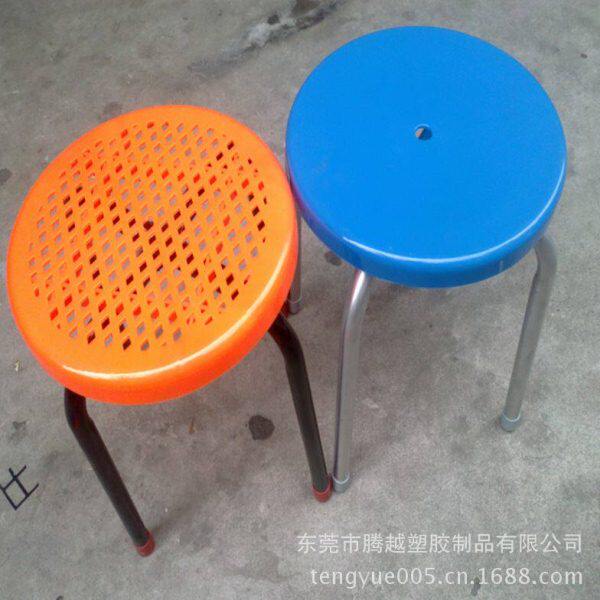 供应，流水线圆凳，铁脚塑料凳子，货到付款