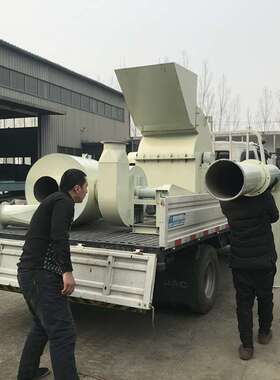 强制进料木材粉碎机 树枝树干破碎机设备 移动式木屑机