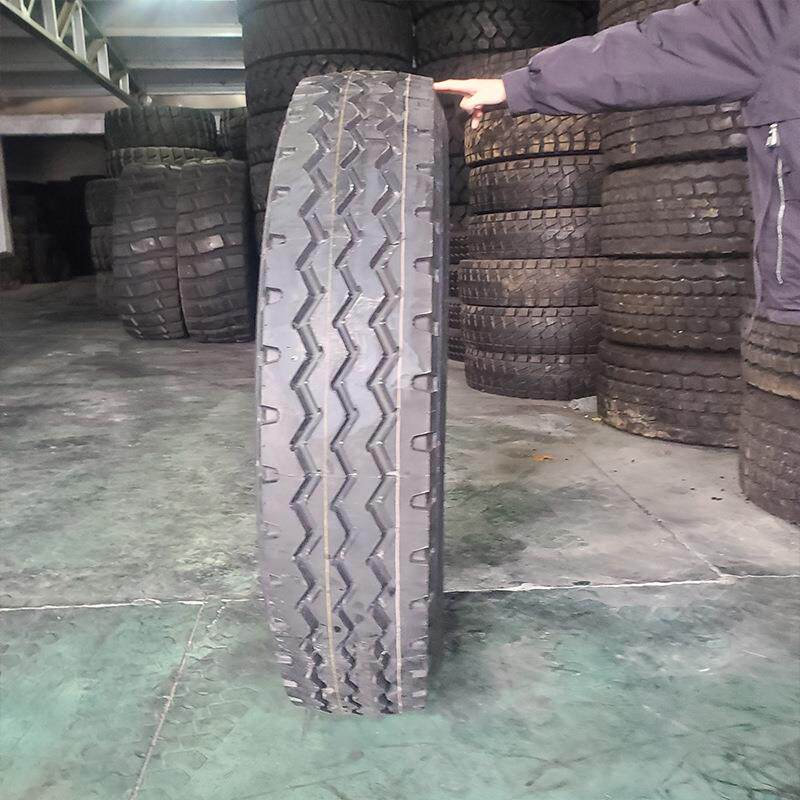 1200R24吊车起重机老三线花纹全钢丝成套工程机械轮胎