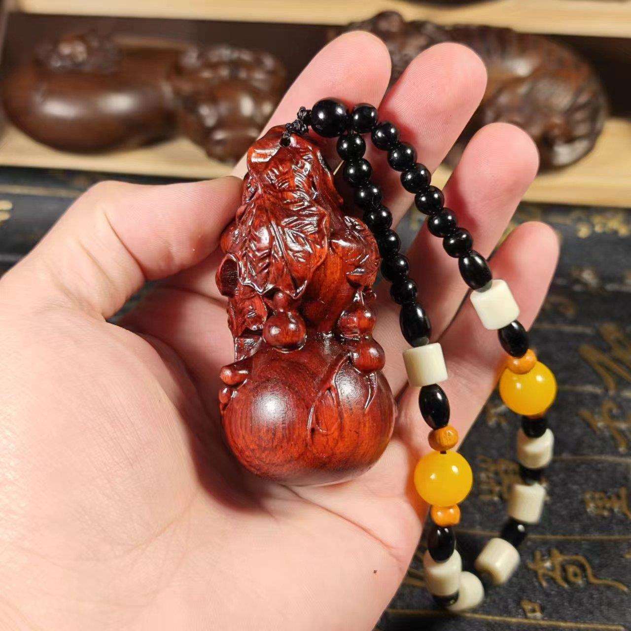 7公分小叶紫檀木葫芦实木雕刻新款多子多福葫芦手把件挂件桌面