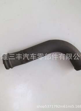 NT855柴油发动机旁通水管213485