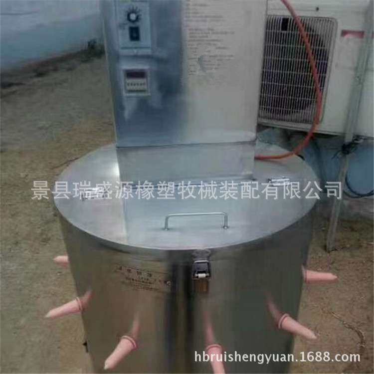 畜牧养殖设备 饲喂器 小犊牛饲喂器 喂奶罐 挤奶机配件厂家供应