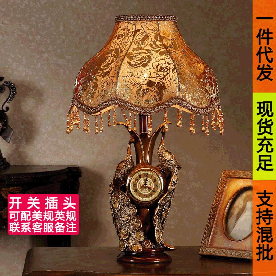 欧式奢华卧室床头灯客厅乡村怀旧民宿书房复古酒店做旧孔雀台灯