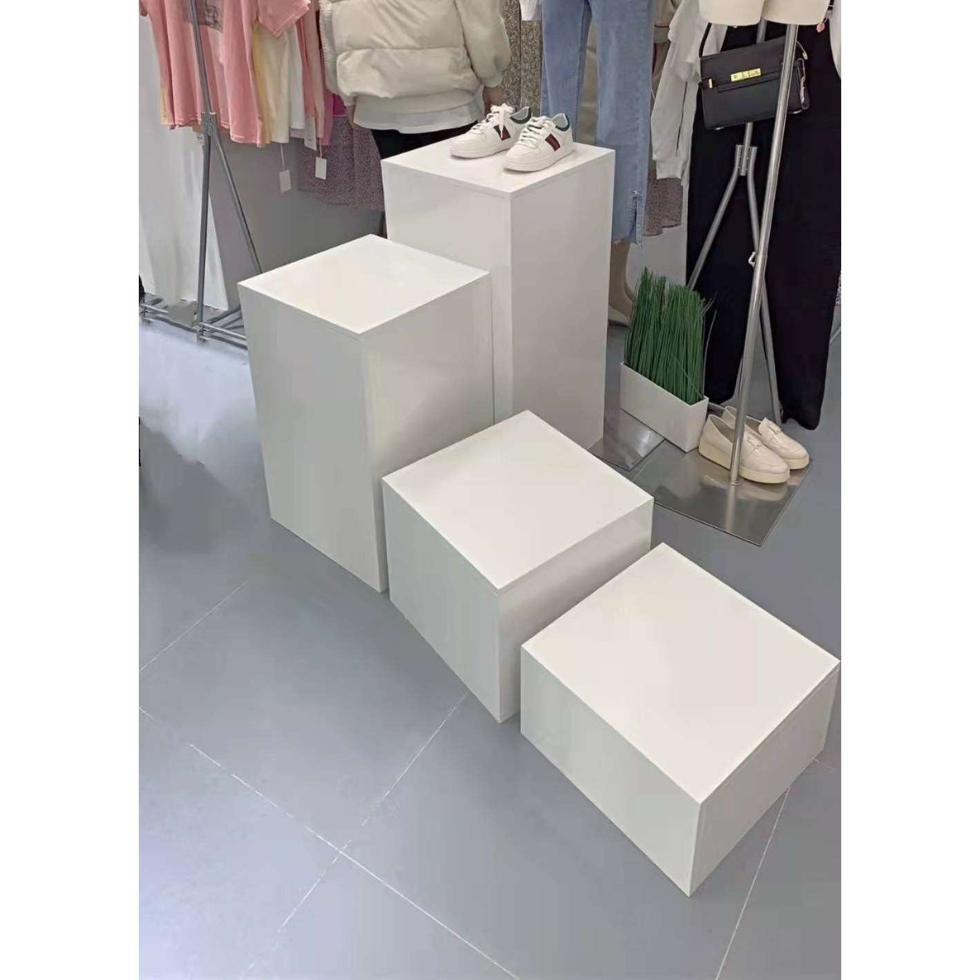 木质模特底座展示台脚踩台子直播站台正方形服装店橱窗展示I