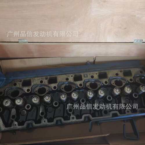 帕金斯1306缸盖厂家供C7.1 C6.4 C9.3 403D 404D挖掘机发动机配件