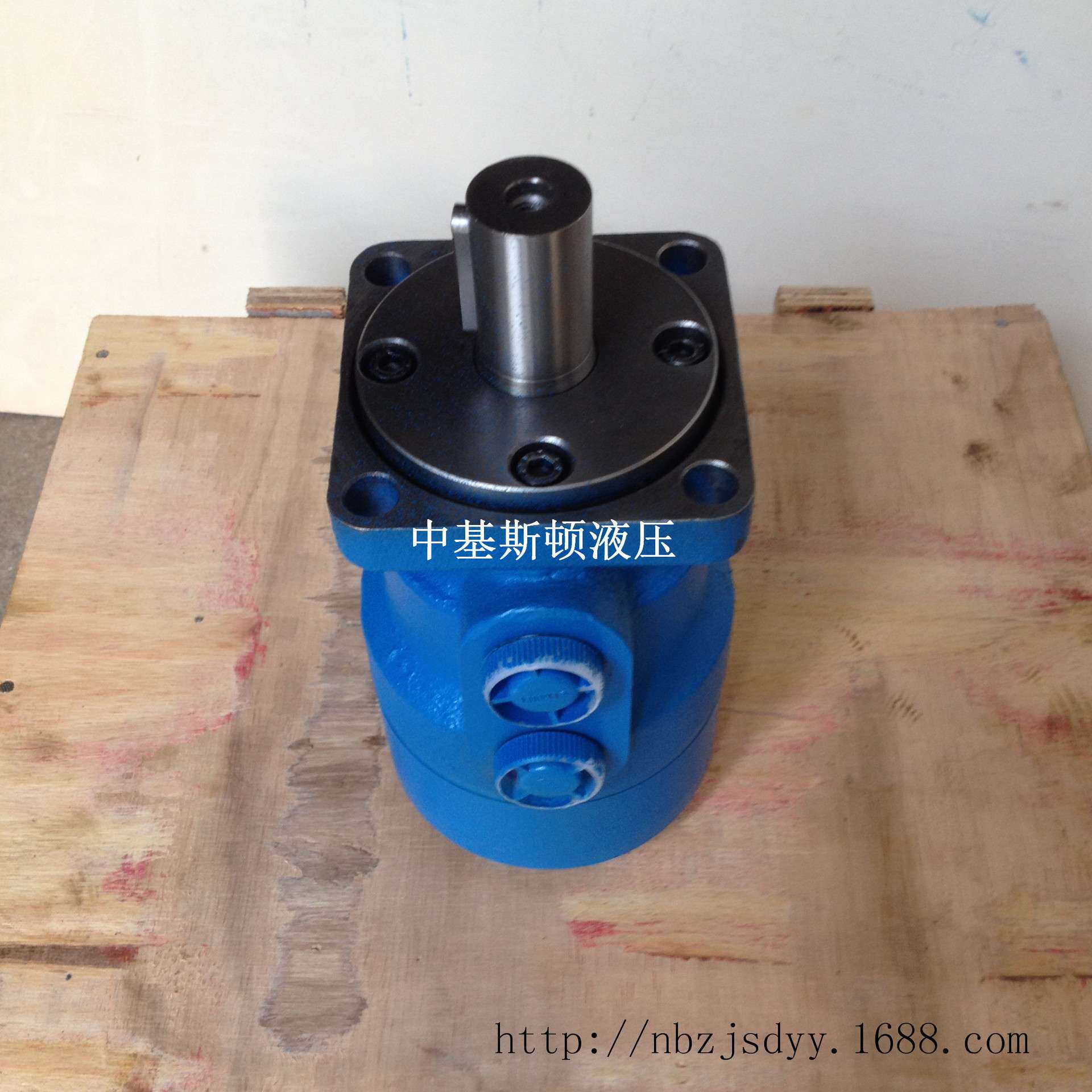 JH-160立式注塑机调模用摆线液压油马达