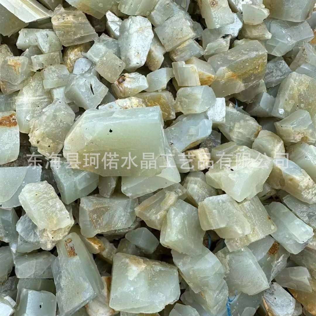 工厂直销高品质绿月光石原石